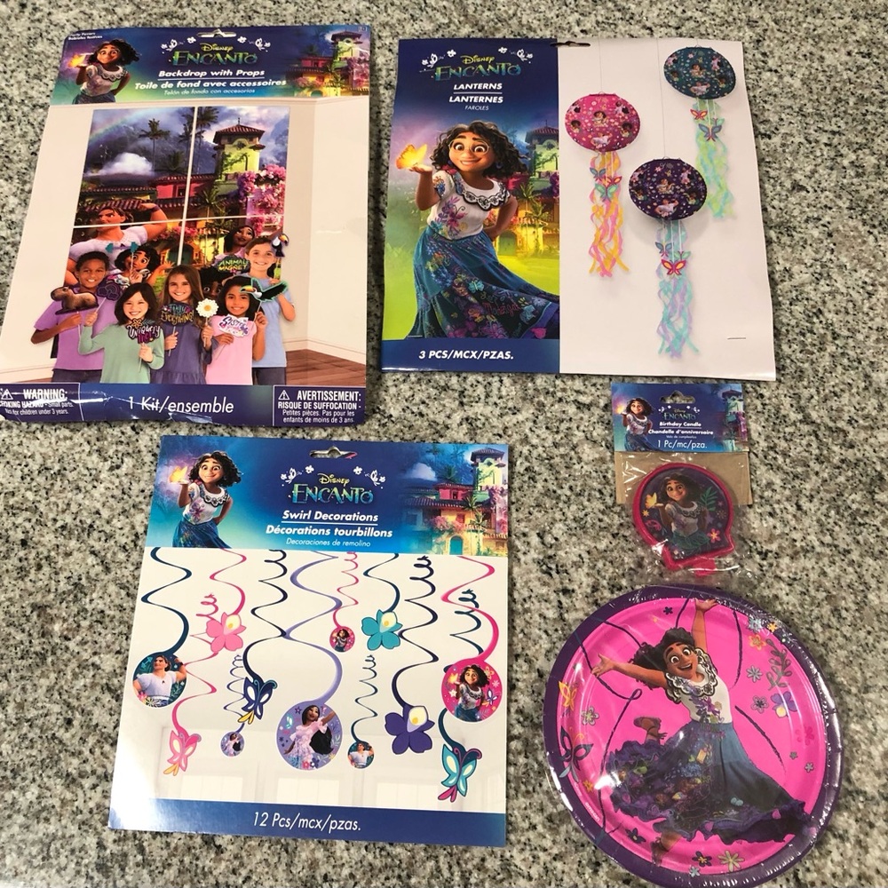 Disney Encanto Birthday Party Supplies Bundle NWT